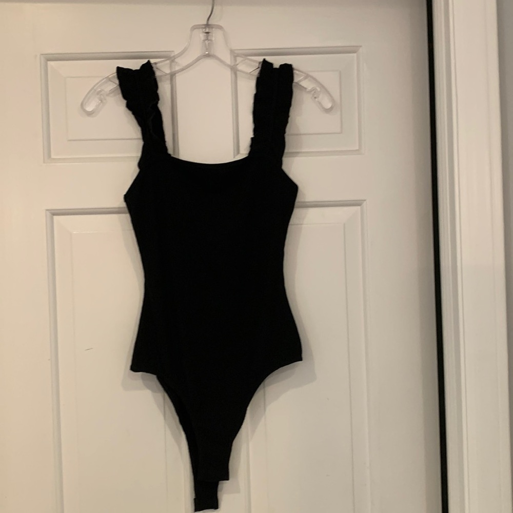 Black ribbed bodysuit tank
